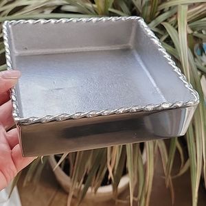 Square napkin holder